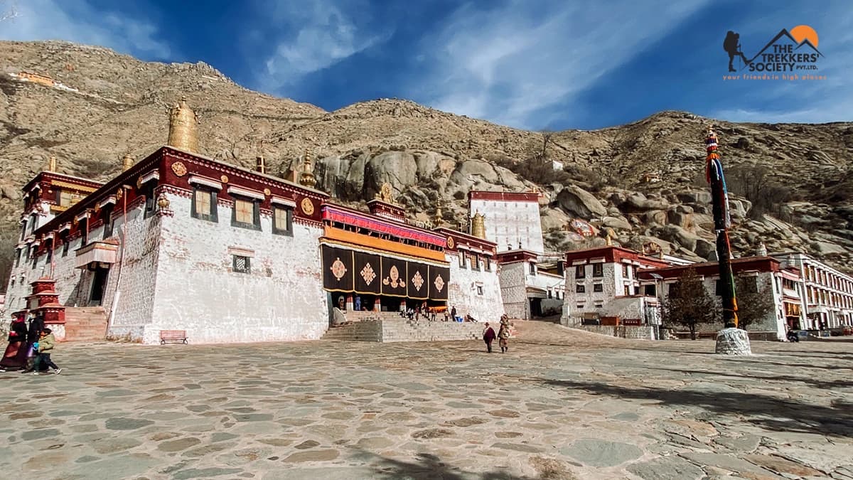 sera-monastery-tibet-front-view